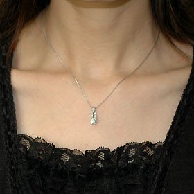 プラチナ・ダイヤモンド0.3ct(Hカラー・SI・GOOD・鑑定書付) エレガンスペンダント(ネックレス)