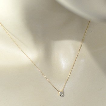 K10YG・ムーンストーン キャットフェイスネックレス