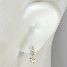 K10YG・ペリドット リーフピアス