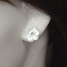 K14WG・白蝶貝&ブルートパーズ 2WAYピアス