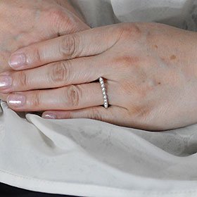 K10YG・淡水パール ハーフエタニティーリング