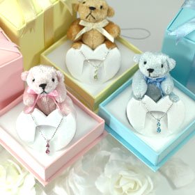 【6月の誕生石】K18WG・ブルームーンストーン スリーストーンペンダント