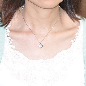 クロスフォーニューヨーク(ダンシングストーン) ハニーペンダント(ネックレス) NYP-577