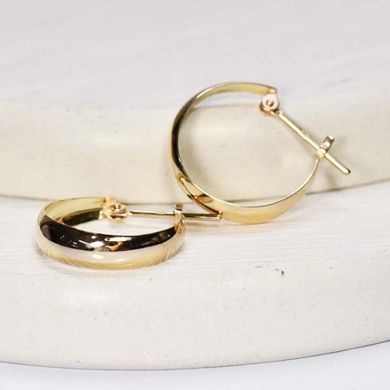 K10（イエローゴールド）・地金 月甲フープピアス 4mm×13mm – キュート