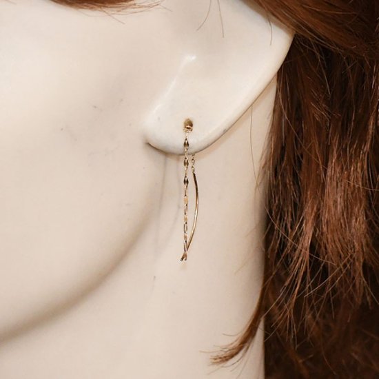 K10 ロングチェーンアメリカンピアス