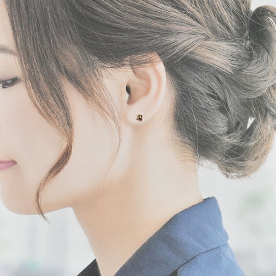 K10&K10PG 2カラーキスマークピアス