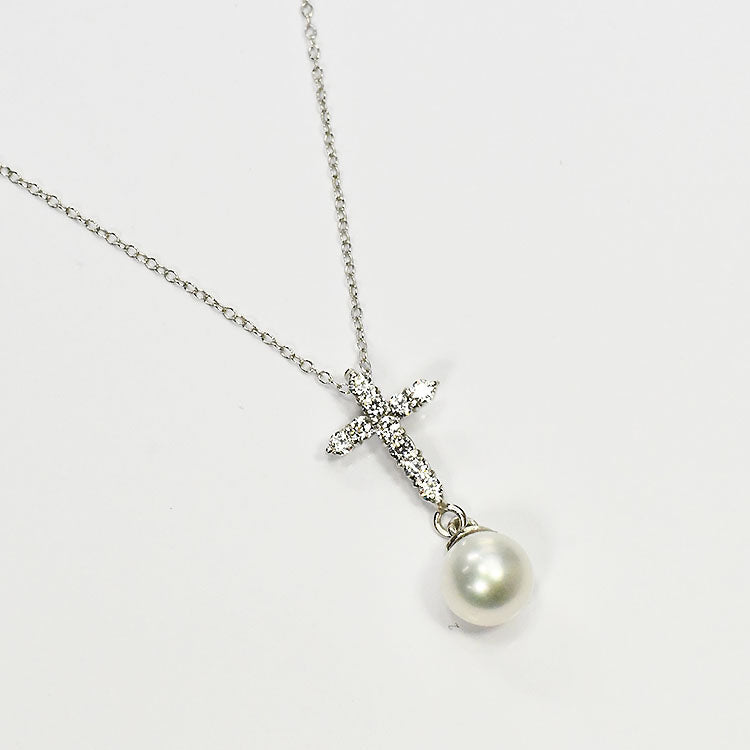 【花珠真珠】6mm珠 ネックレス ダイヤモンド0.1ct アコヤ本真珠 クロス 天然ダイヤモンド