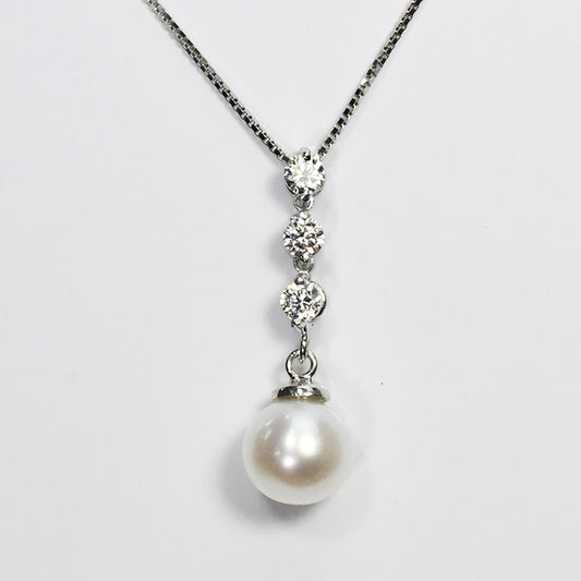 【花珠真珠】7mm珠 ネックレス ダイヤモンド0.2ct アコヤ本真珠 スリーストーン 天然ダイヤモンド