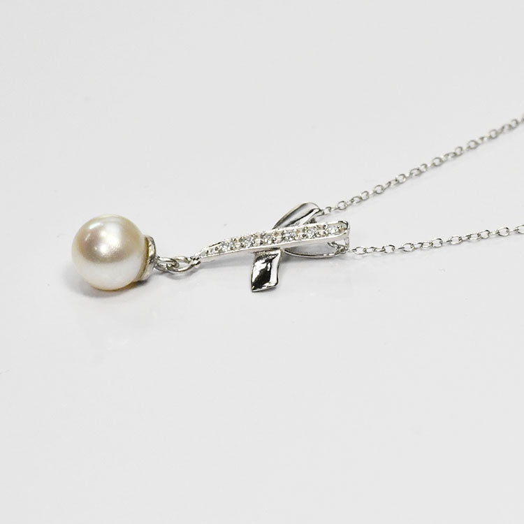 【花珠真珠】6mm珠 ネックレス ダイヤモンド0.04ct アコヤ本真珠 キスマーク 天然ダイヤモンド