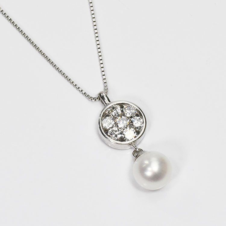 【花珠真珠】7mm珠 ネックレス ダイヤモンド0.5ct アコヤ本真珠 ロイヤルフラワー 天然ダイヤモンド