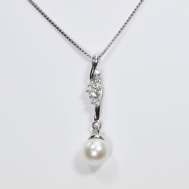 【花珠真珠】6mm珠 ネックレス ダイヤモンド0.1ct アコヤ本真珠 ブランチ 天然ダイヤモンド