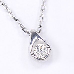 K10WG・ダイヤ0.03ct　プチドロップネックレス