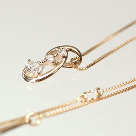 K18PG・ダイヤモンド0.12ct（SIクラス・鑑別書カード付） 3ストーン