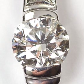 プラチナ・ダイヤモンド0.5ct（Hカラー・SI・GOOD・鑑定書付） エレガンスペンダント（ネックレス）