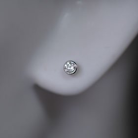 プラチナ・ダイヤモンド0.2ct（SIクラス・鑑別書カード付） スタッドピアス（フセコミ） 一粒ピアス