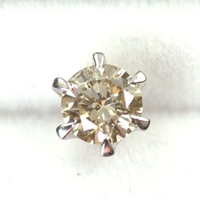 プラチナ・ダイヤモンド0.5ct　スタッドピアス