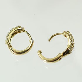 K18・ダイヤモンド0.3ct　中折れパヴェピアス