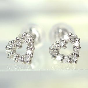 プラチナ・ダイヤモンド0.15ct　オープンハートピアス