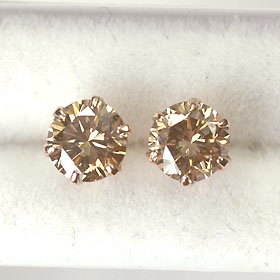 K18PG・ブラウンダイヤモンド0.4ct　スタッドピアス