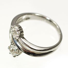 K18WG・ダイヤモンド0.3ct　ダブルフラワーリング