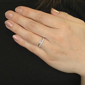 プラチナ・ダイヤモンド0.2ct　デザインリング