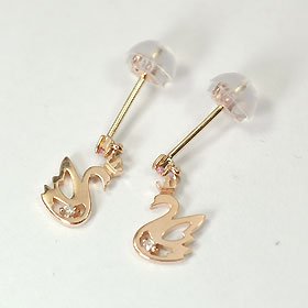 K10PG・ピンクサファイア＆ダイヤ　スワンピアス