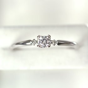 【婚約指輪】プラチナ・ダイヤモンド0.1ct（H・SI・GOOD・鑑定書付）　エンゲージリング