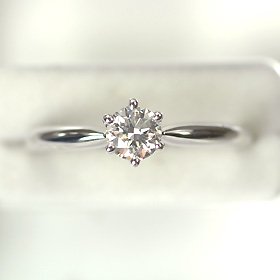 【婚約指輪】プラチナ・ダイヤモンド0.3ct（D・VVS・3EX・H&C・鑑定書付）　エンゲージリング