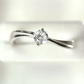 【婚約指輪】プラチナ・ダイヤモンド0.3ct（F・VVS・3EX・H&C・鑑定書付）　エンゲージリング