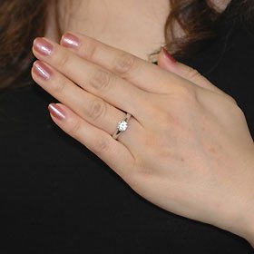【婚約指輪】プラチナ・ダイヤモンド0.7ct（F・VVS・3EX・H&C・鑑定書付）　エンゲージリング