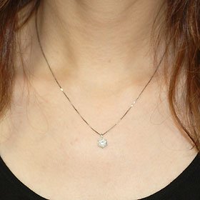 プラチナ・ダイヤモンド1.353ct（鑑別書付）　スタッドペンダント（ネックレス）