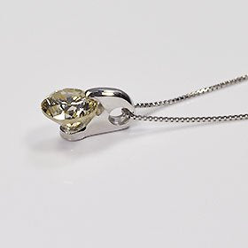 プラチナ・ダイヤモンド0.656ct（L・SI2・鑑定書付）　一点留めペンダント（ネックレス）