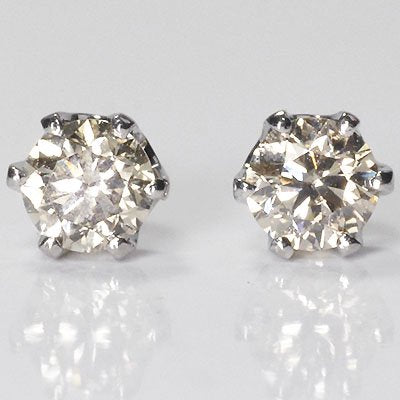 プラチナ ダイヤモンド ピアス 0.5ct（SIクラス・鑑別書付） スタッドピアス ハート＆キューピッド 一粒ピアス