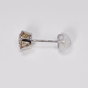 プラチナ・ダイヤモンド0.5ct（VSクラス・H&C・鑑別書カード付） シングルピアス 片耳用