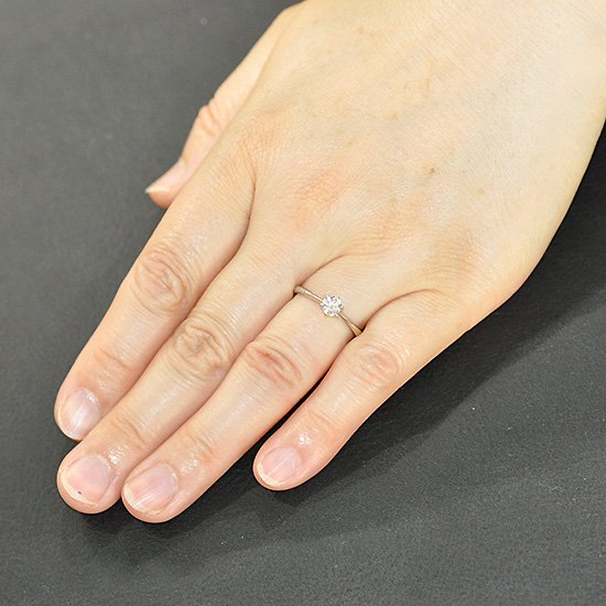 プラチナ ダイヤモンド0.3ct（Hカラー・SIクラス・GOOD・鑑定書カード付）エンゲージリング 婚約指輪 プロポーズリング