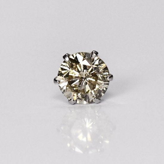 K18WG・ダイヤモンド0.15ct（SIクラス・鑑別書カード付） シングルピアス 片耳用